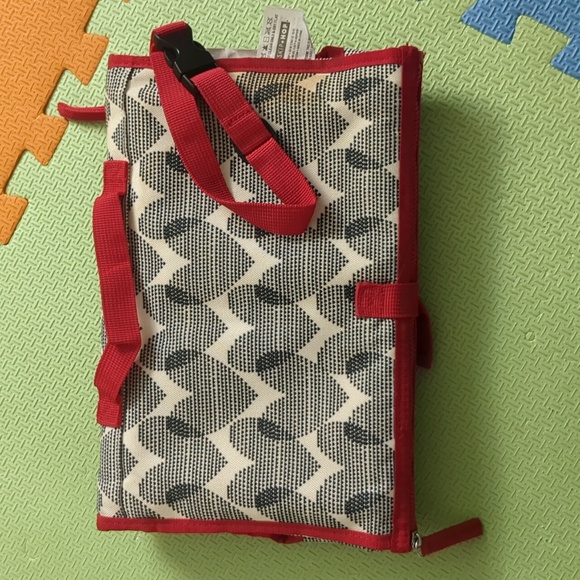 Skip Hop Pronto Changing Station mat-to-go ❤️🖤 - Picture 5 of 5